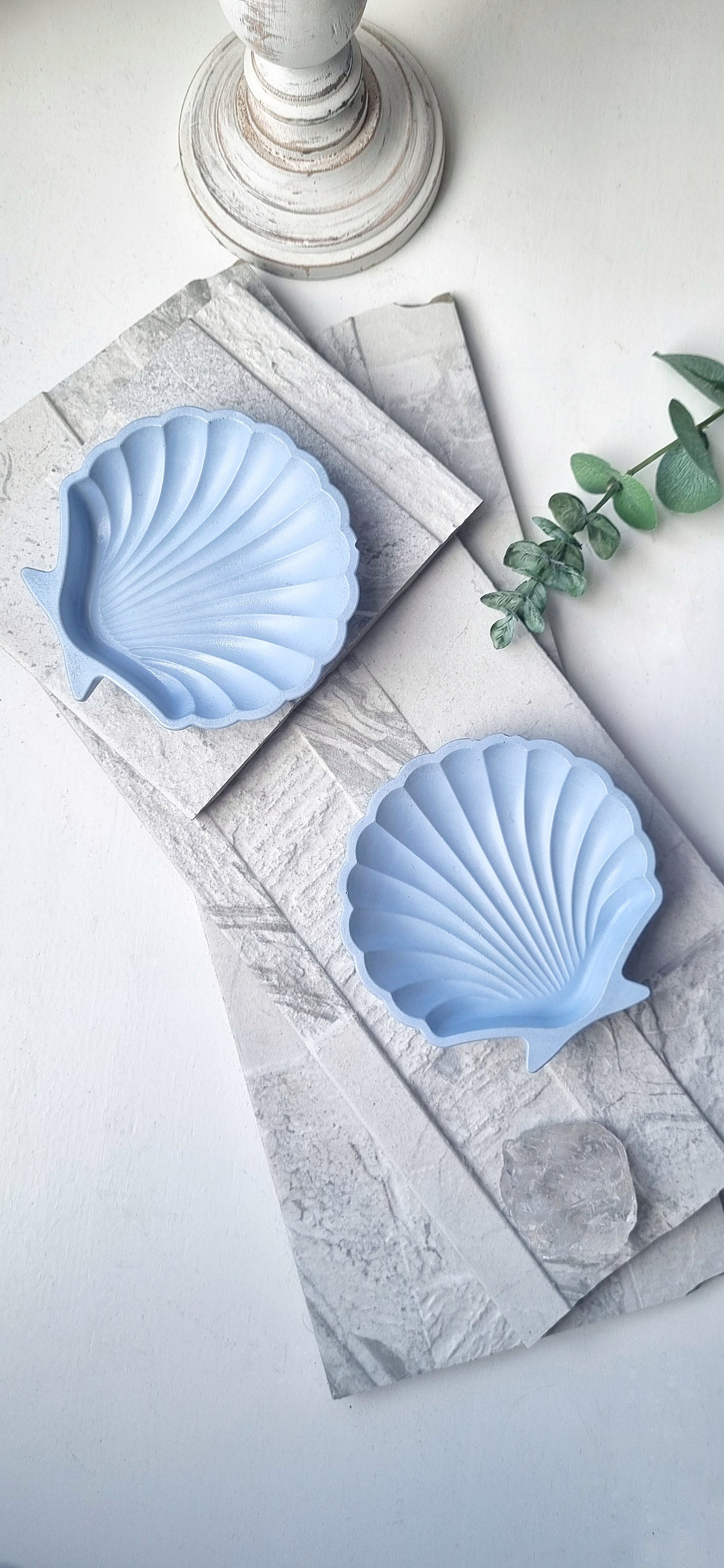 Concrete Shell Dish