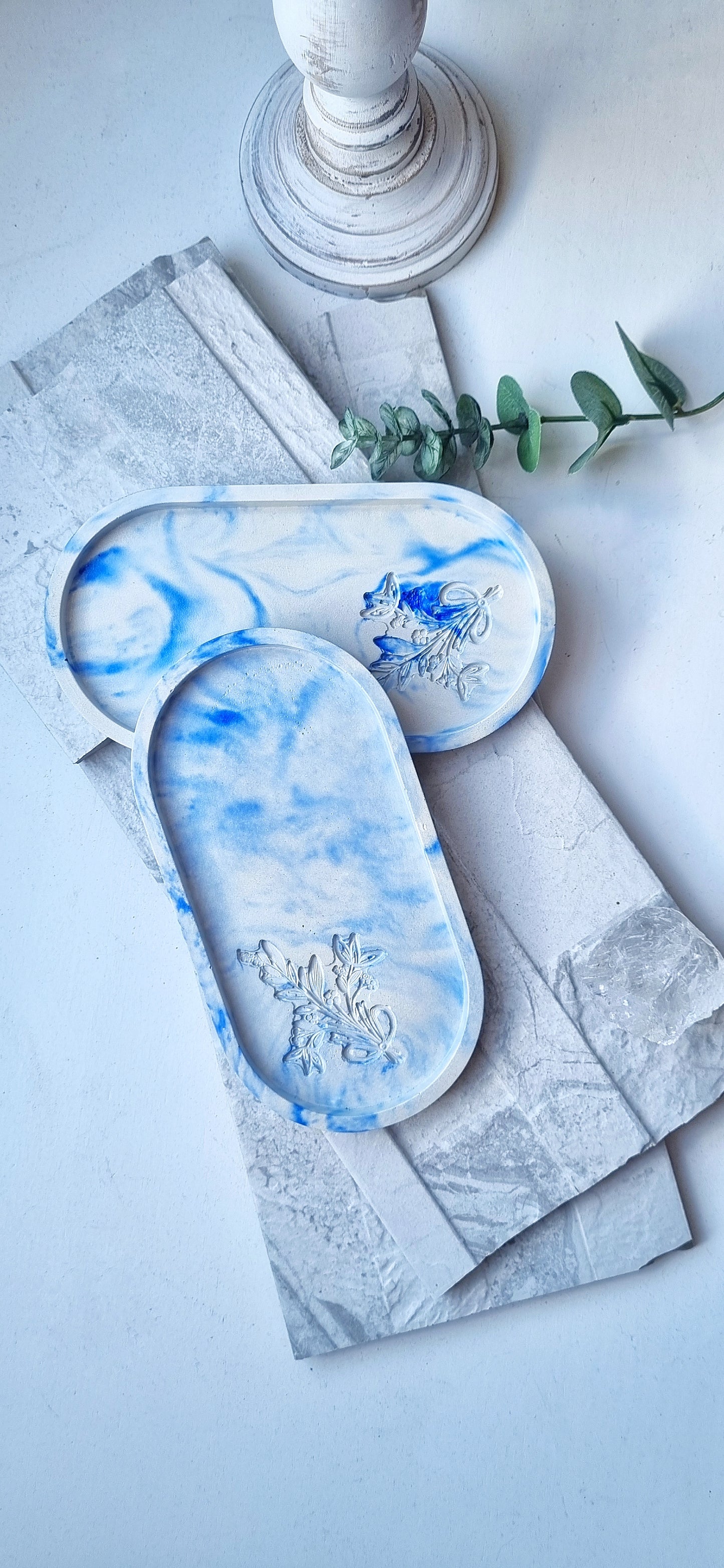 Leaf Imprint Oval Concrete tray