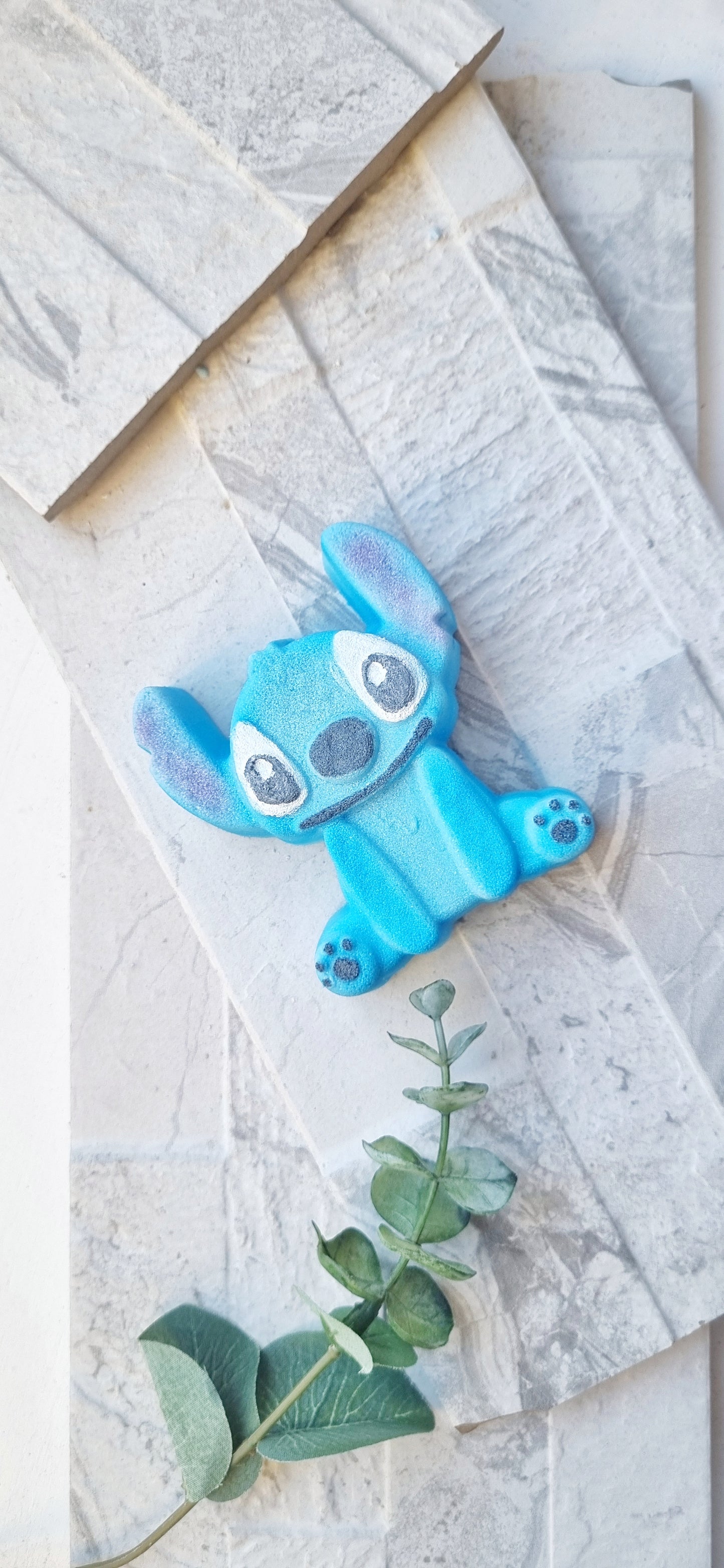 Stitch Bath bomb