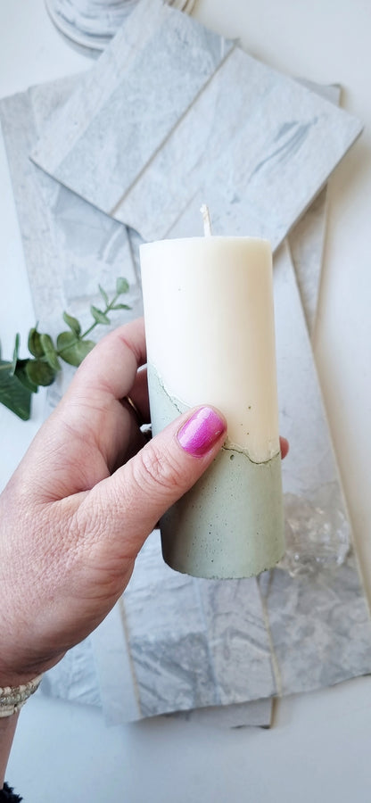 Concrete Pillar Candle | White & Sage