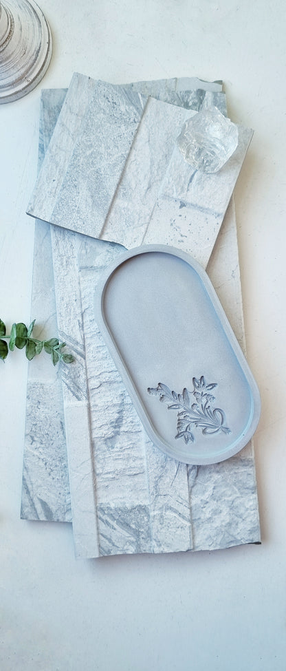 Leaf Imprint Oval Concrete tray