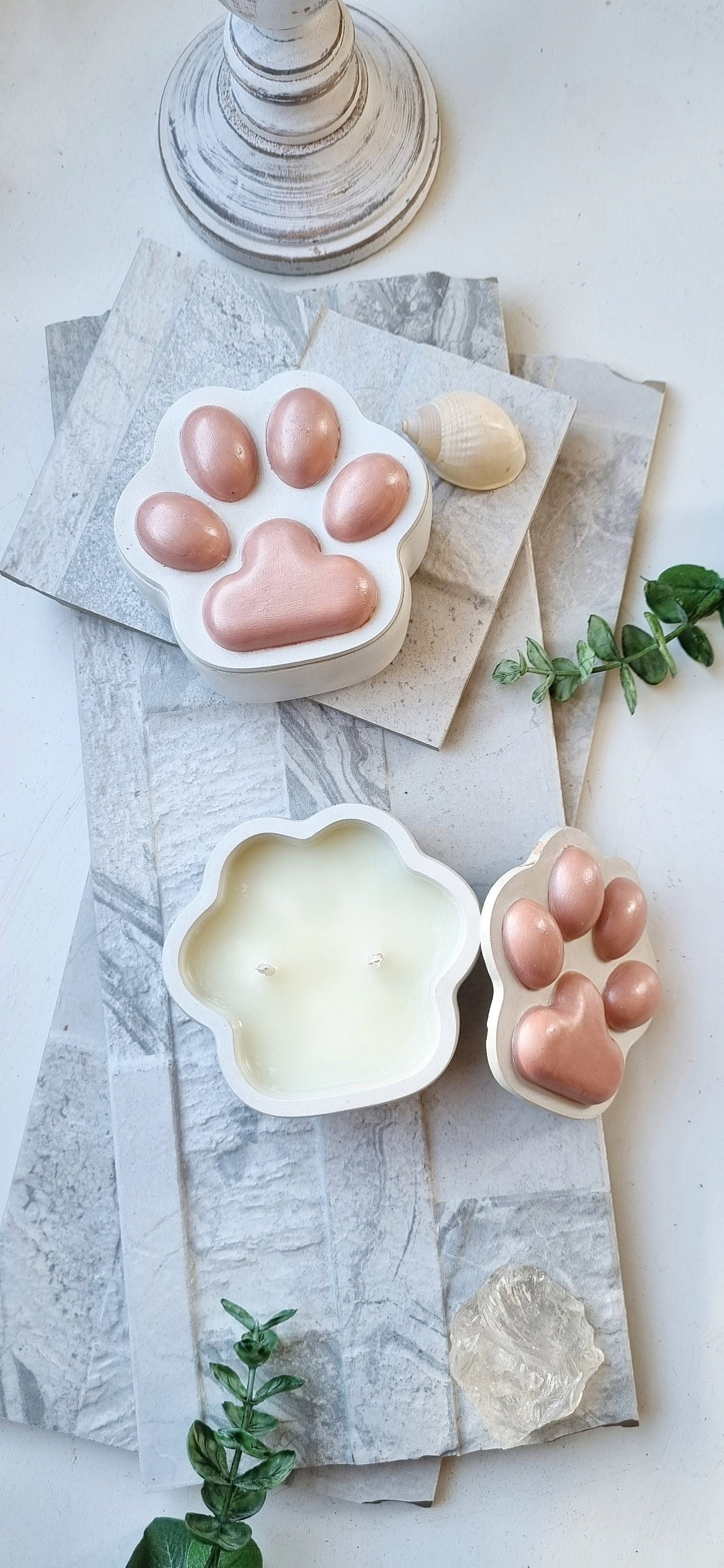 Paw Print Candle | Blush | Concrete Candle