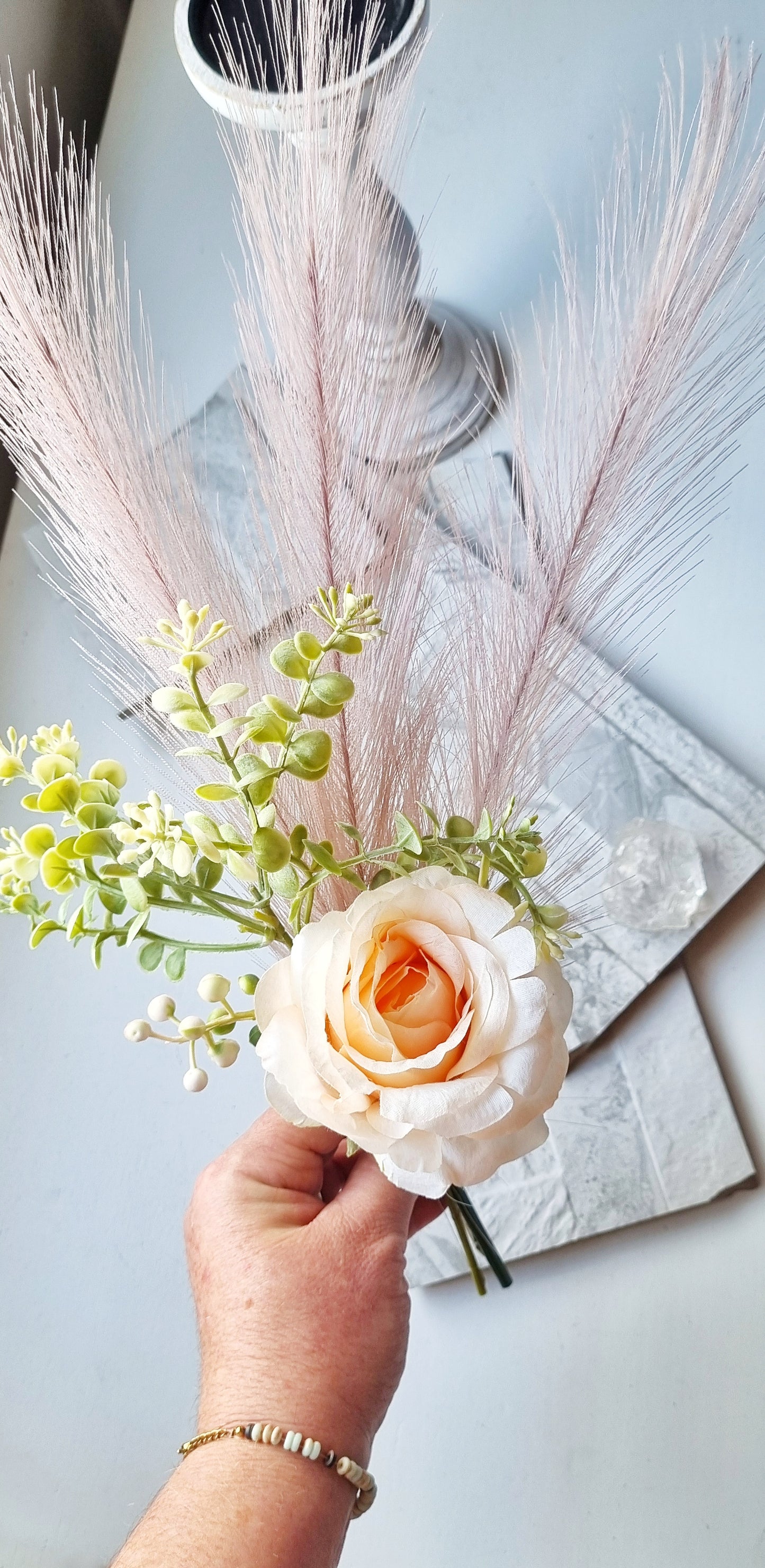 Artificial flowers