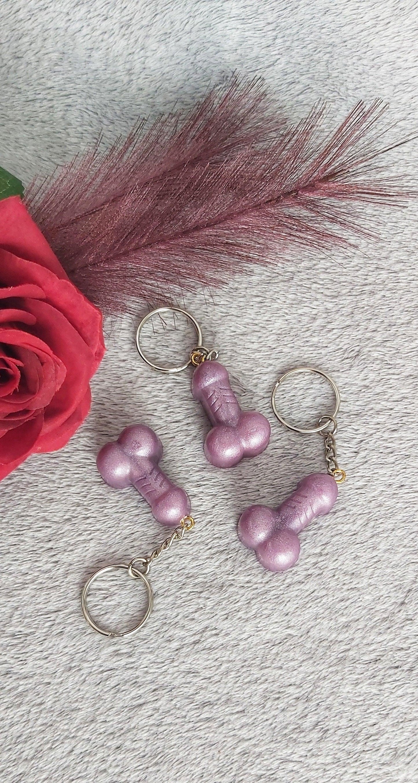 Novelty Resin Penis keyrings - Wifestyle Products